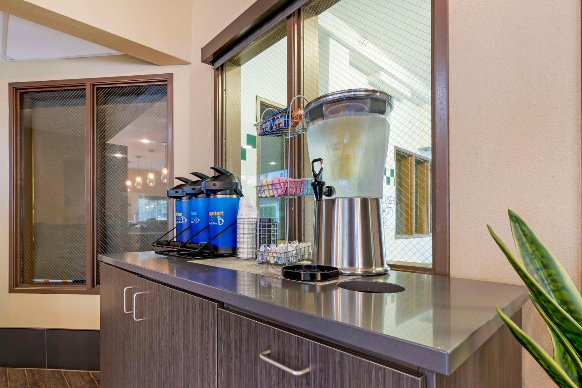 Best Western Columbia River Waterfront Hotel אסטוריה מראה חיצוני תמונה