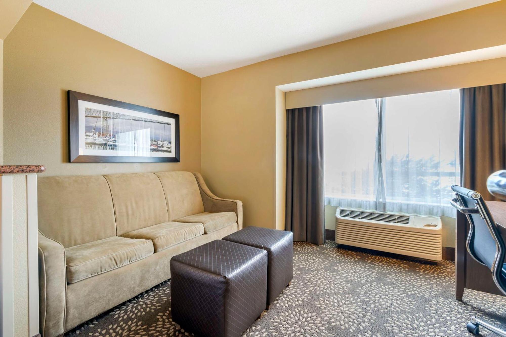 Best Western Columbia River Waterfront Hotel אסטוריה מראה חיצוני תמונה