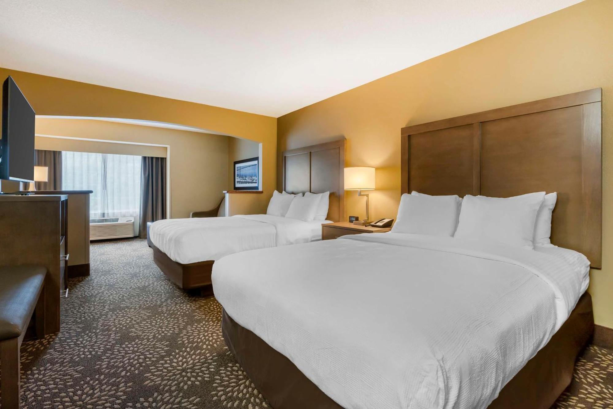 Best Western Columbia River Waterfront Hotel אסטוריה מראה חיצוני תמונה