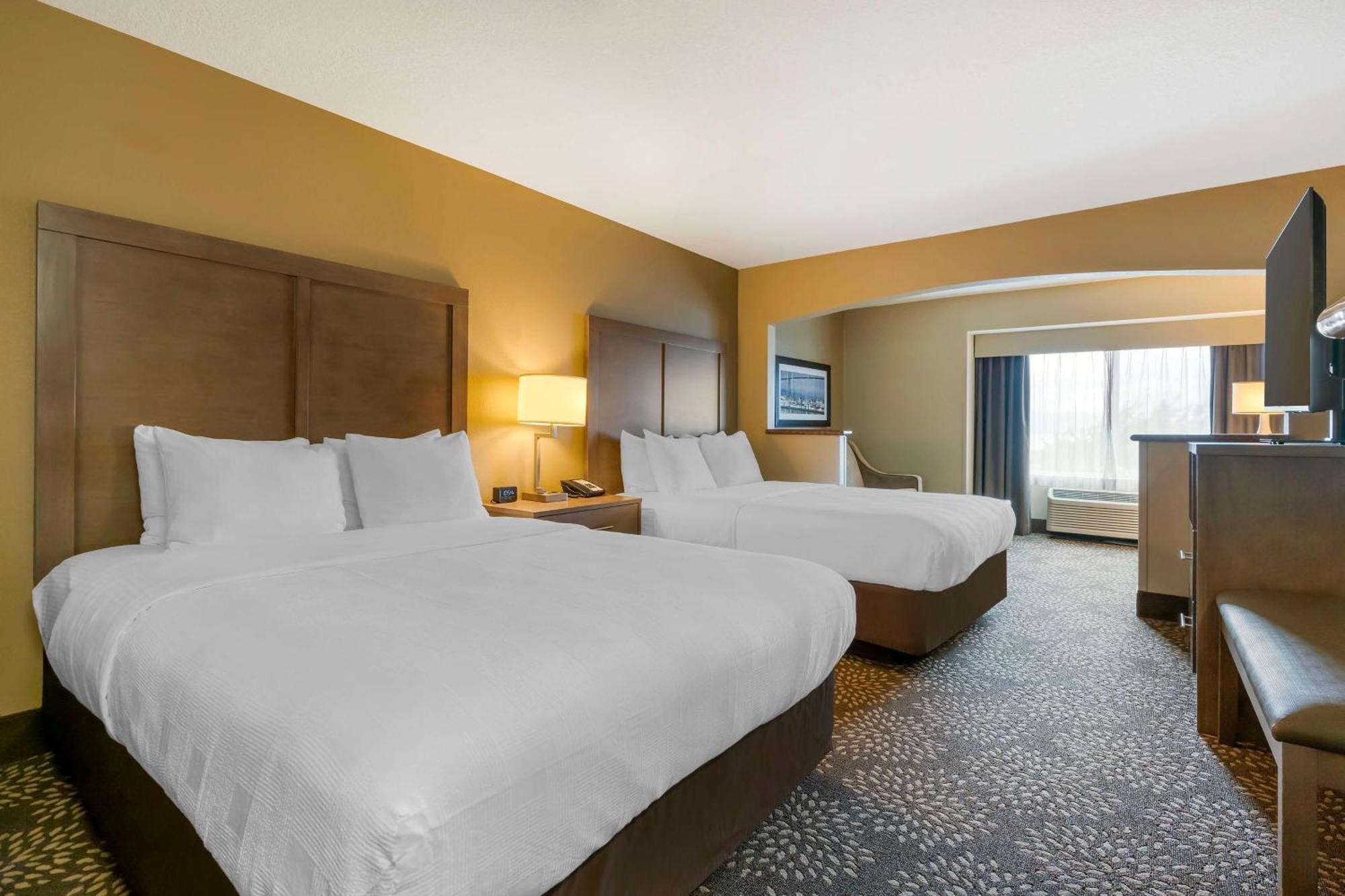 Best Western Columbia River Waterfront Hotel אסטוריה מראה חיצוני תמונה