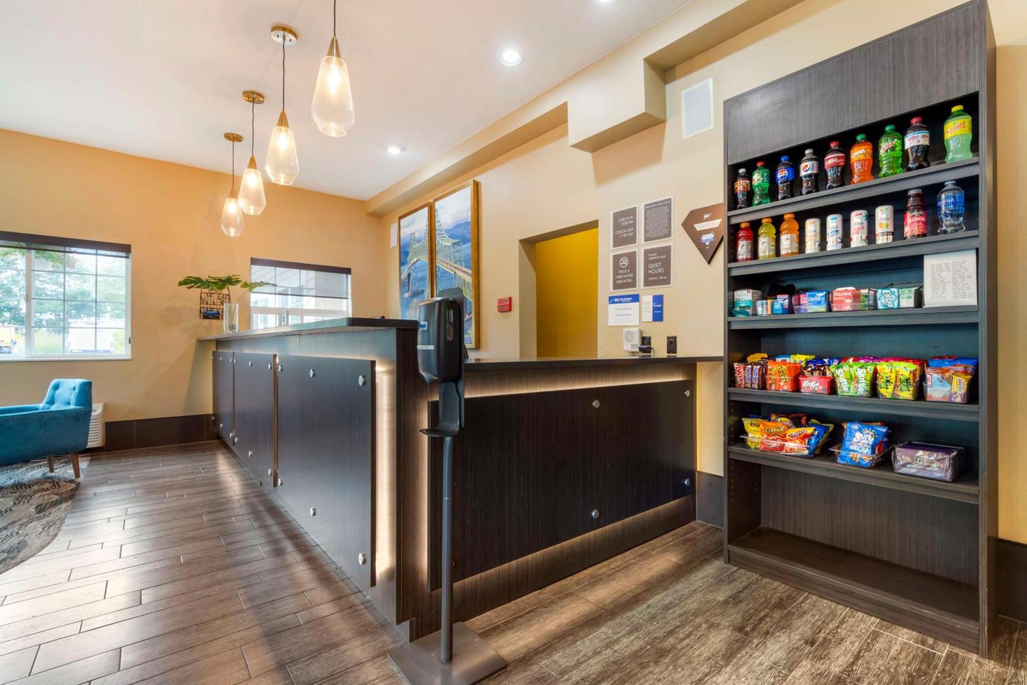 Best Western Columbia River Waterfront Hotel אסטוריה מראה חיצוני תמונה