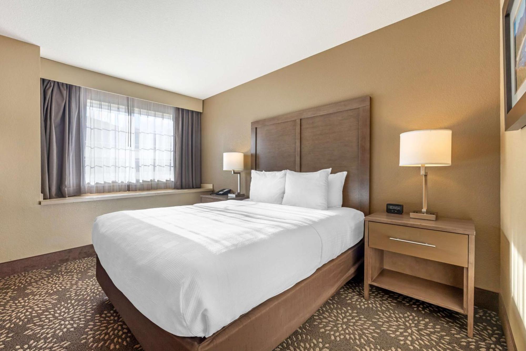 Best Western Columbia River Waterfront Hotel אסטוריה מראה חיצוני תמונה
